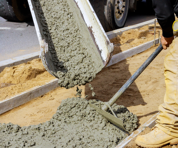 concrete-pouring-1.png